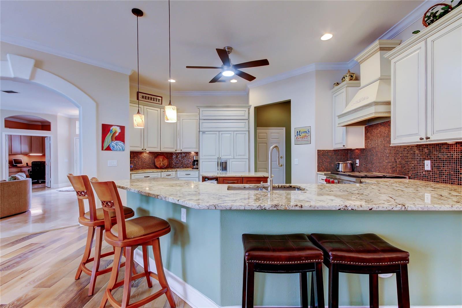 Image 19 of 65 For 15302 Lake Maurine Drive