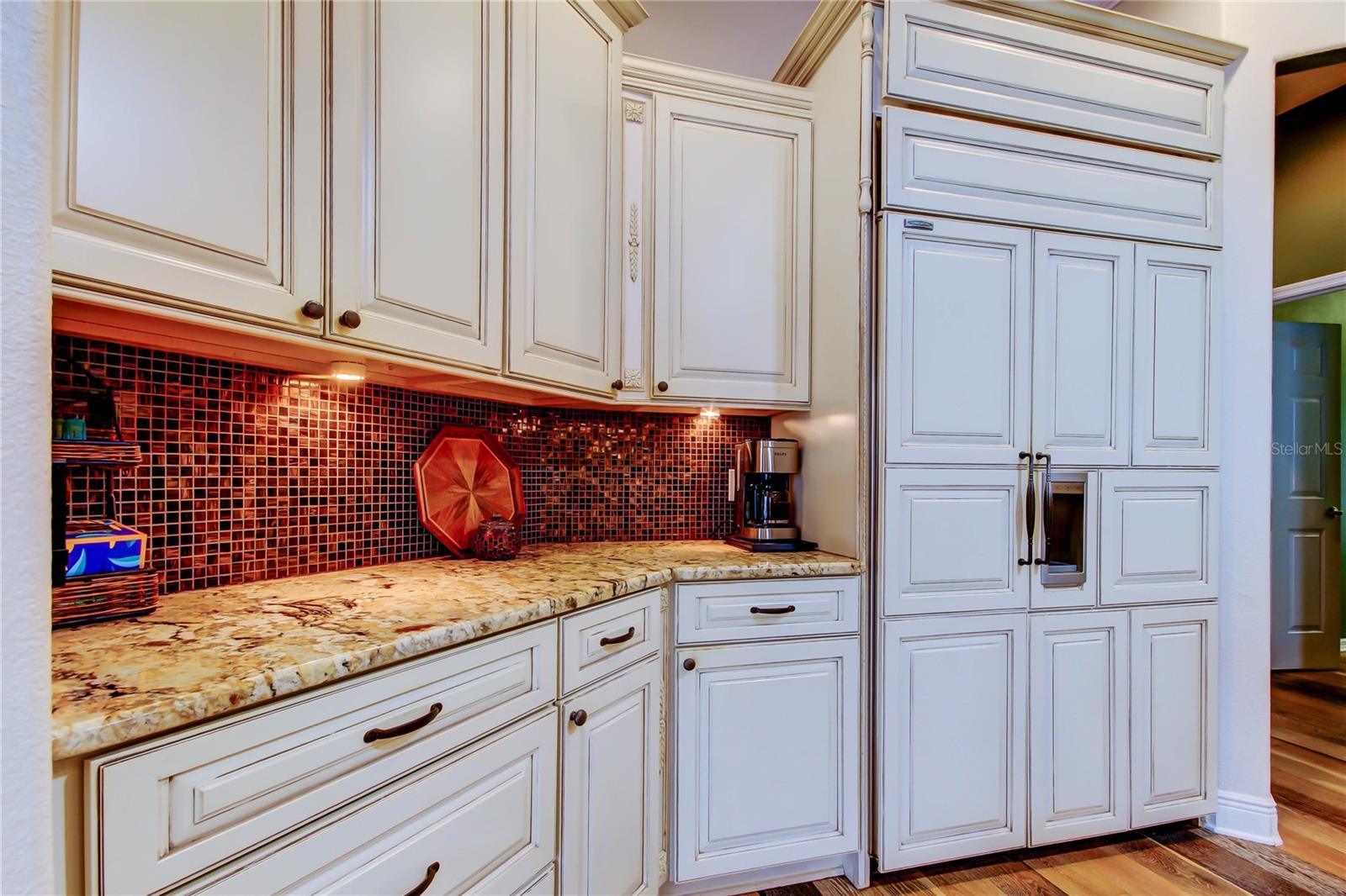 Image 21 of 65 For 15302 Lake Maurine Drive