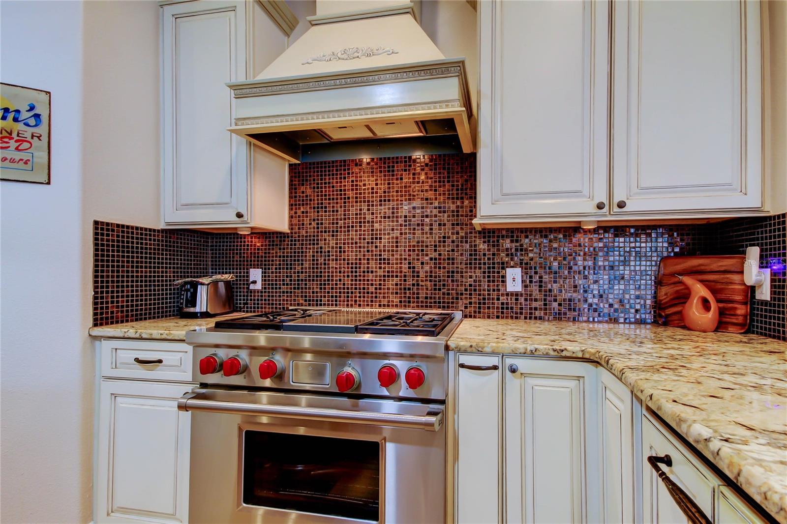 Image 23 of 65 For 15302 Lake Maurine Drive