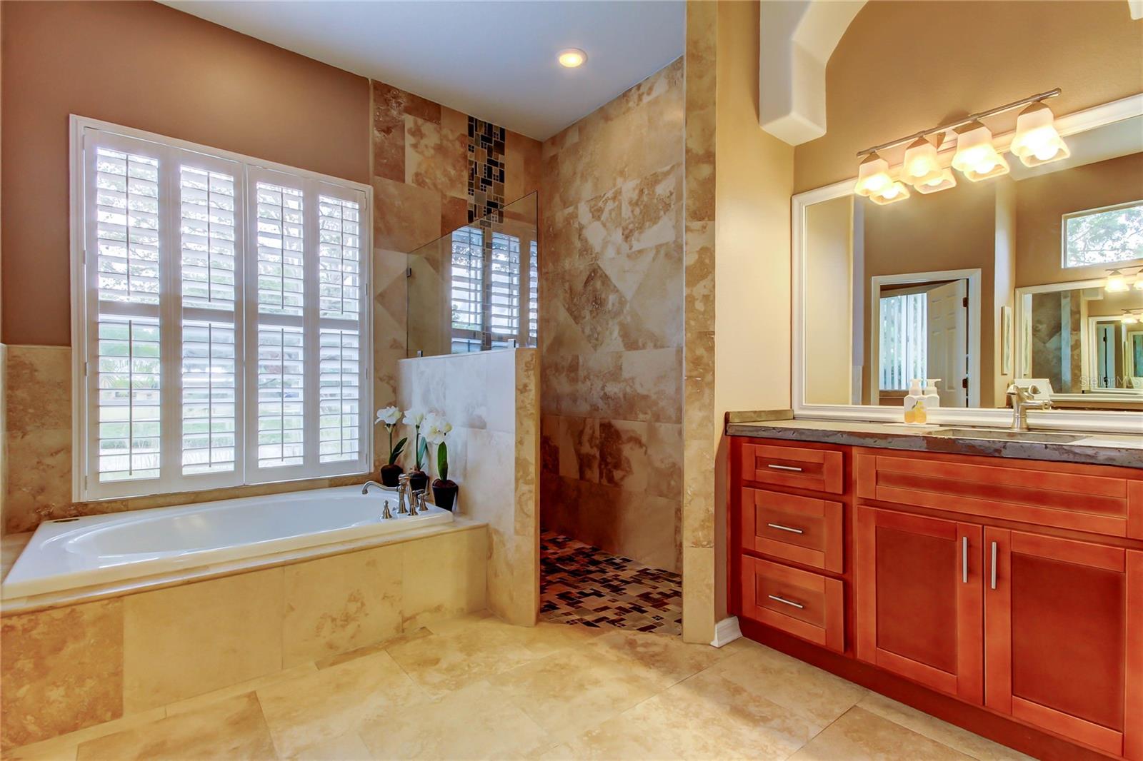 Image 45 of 65 For 15302 Lake Maurine Drive