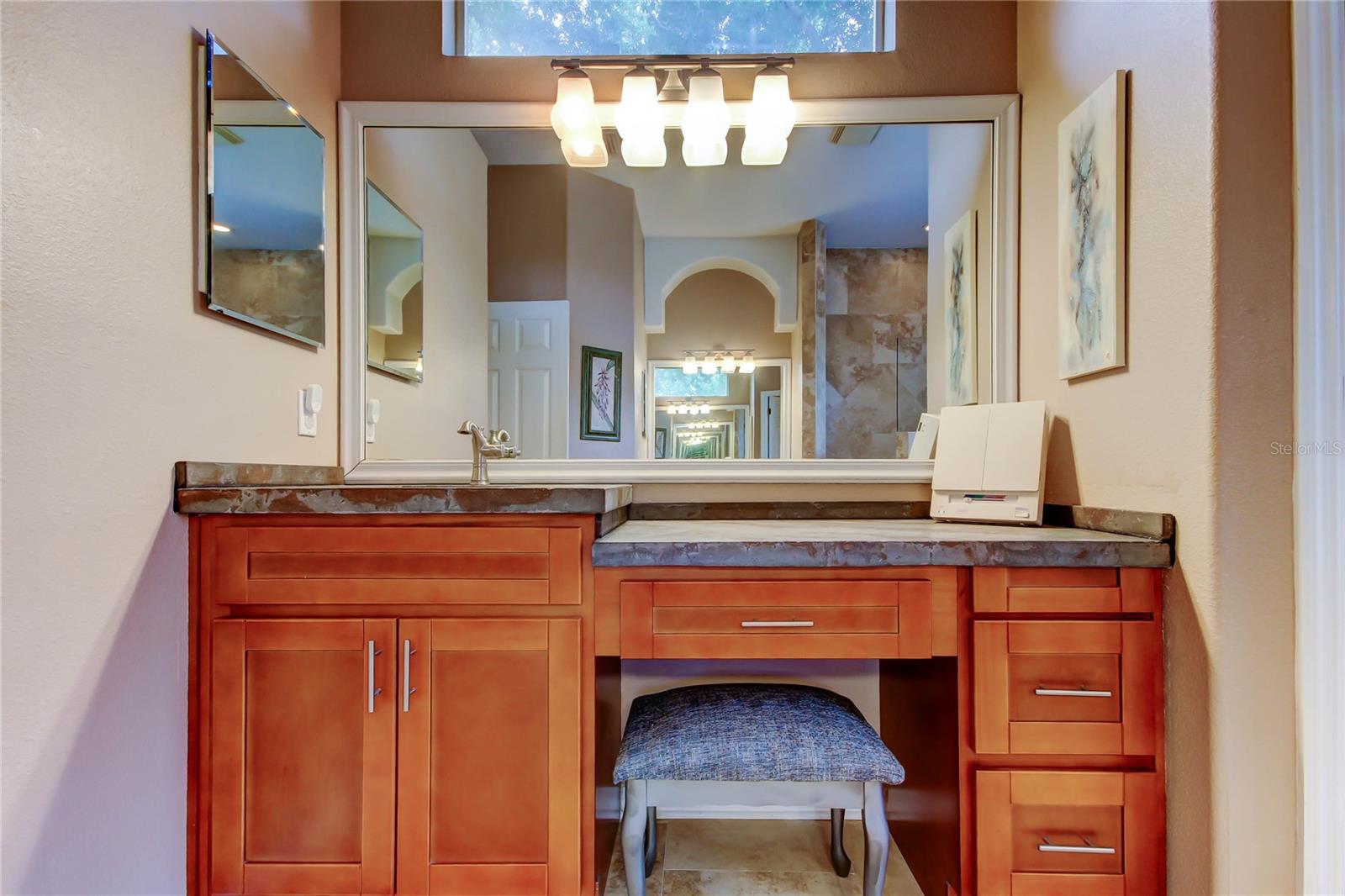 Image 48 of 65 For 15302 Lake Maurine Drive