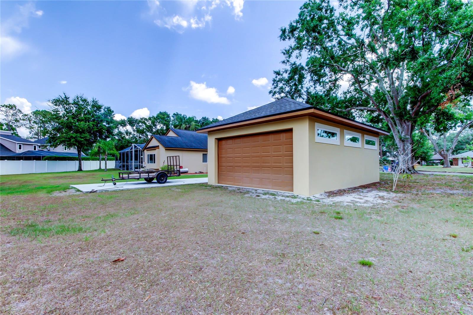 Image 52 of 65 For 15302 Lake Maurine Drive