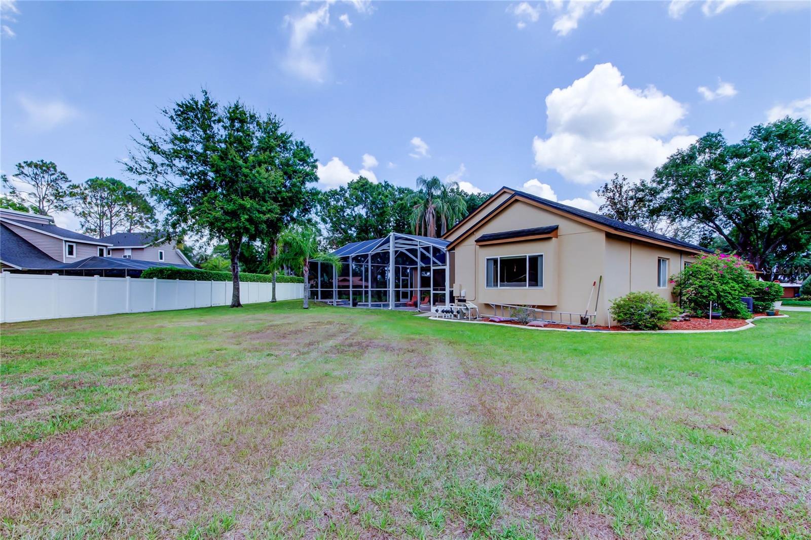 Image 56 of 65 For 15302 Lake Maurine Drive