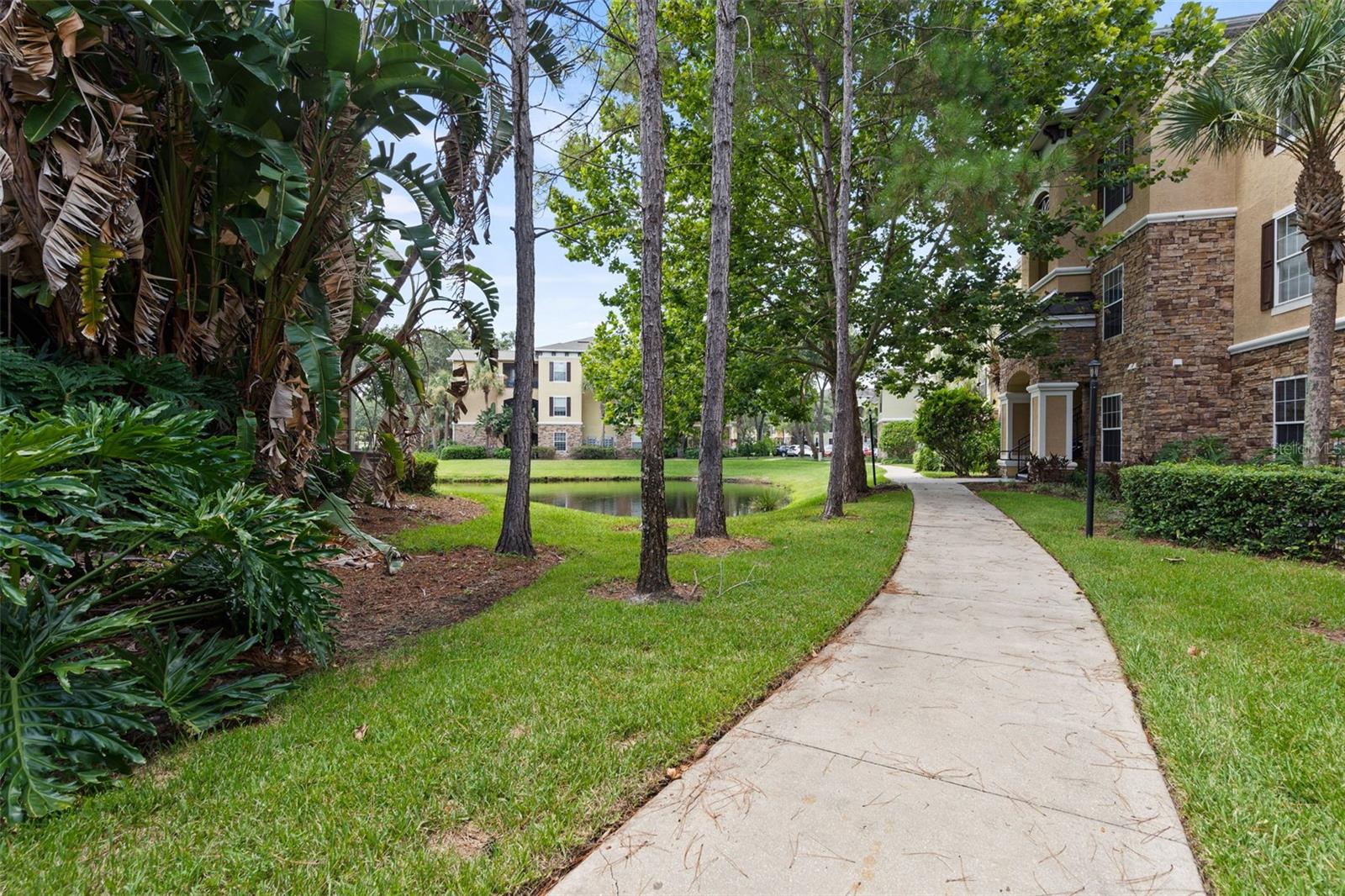 Image 38 of 56 For 10203 Courtney Palms Boulevard 301