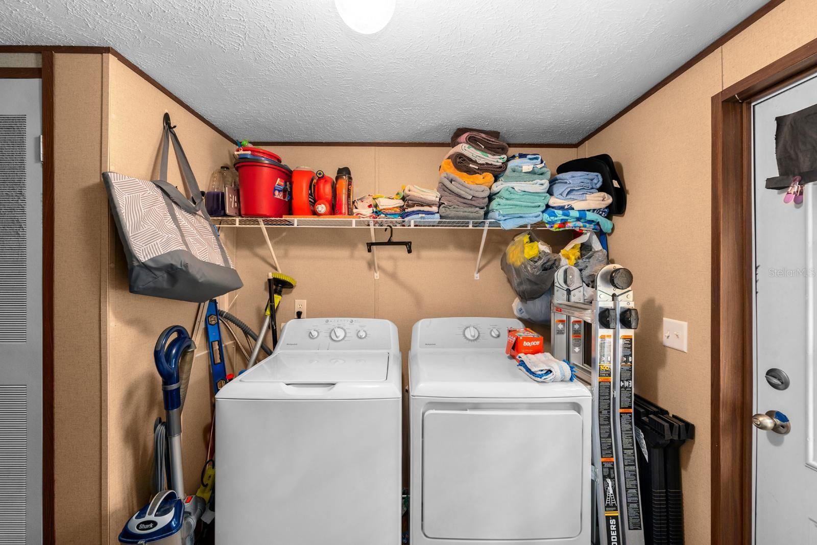 Image 18 of 27 For 7089 Hilton Drive