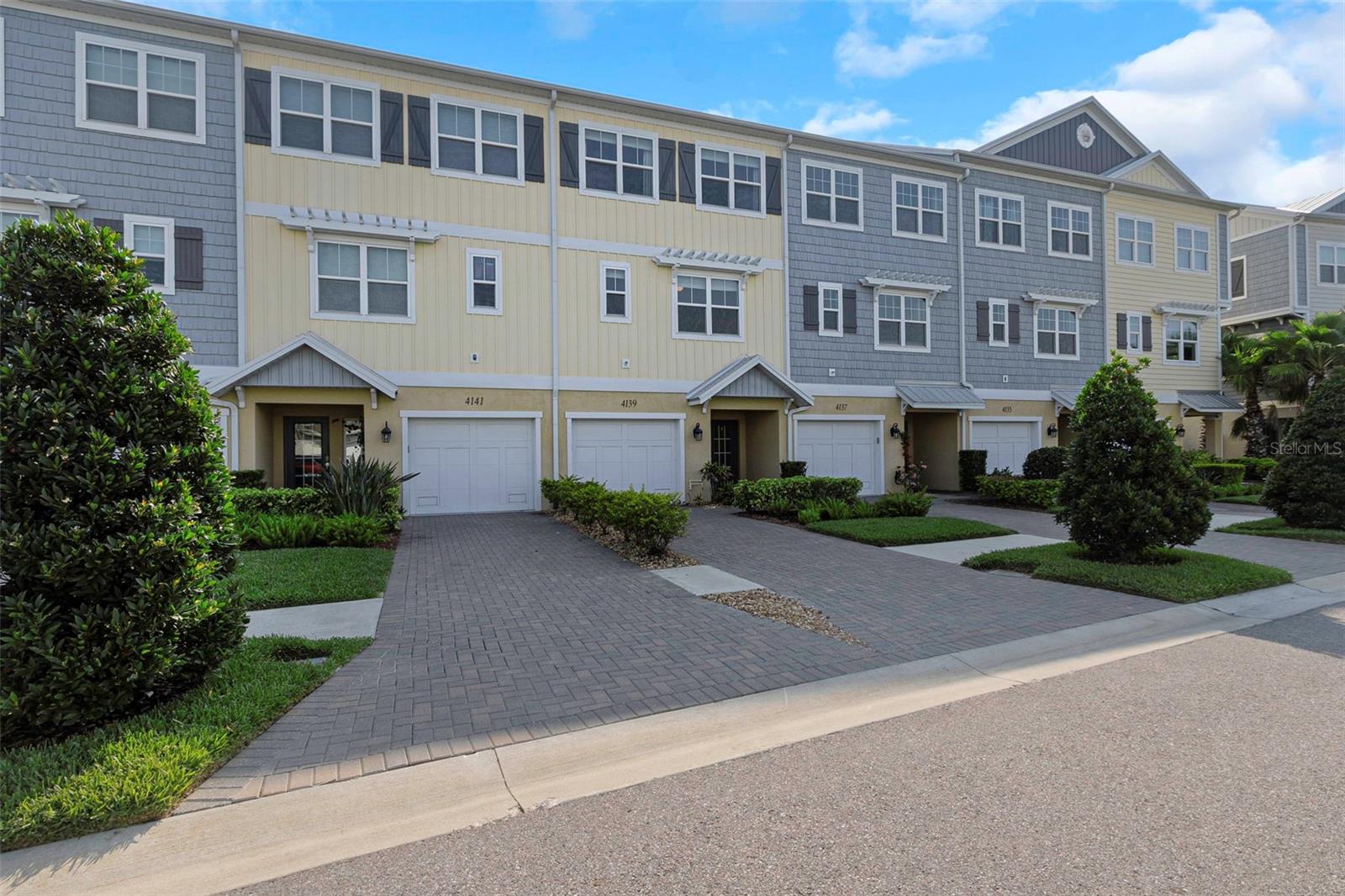 Details for 4139 Rocky Shores Drive, TAMPA, FL 33634