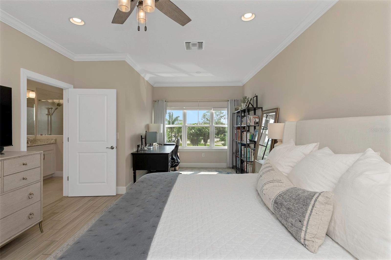 Image 43 of 69 For 4139 Rocky Shores Drive