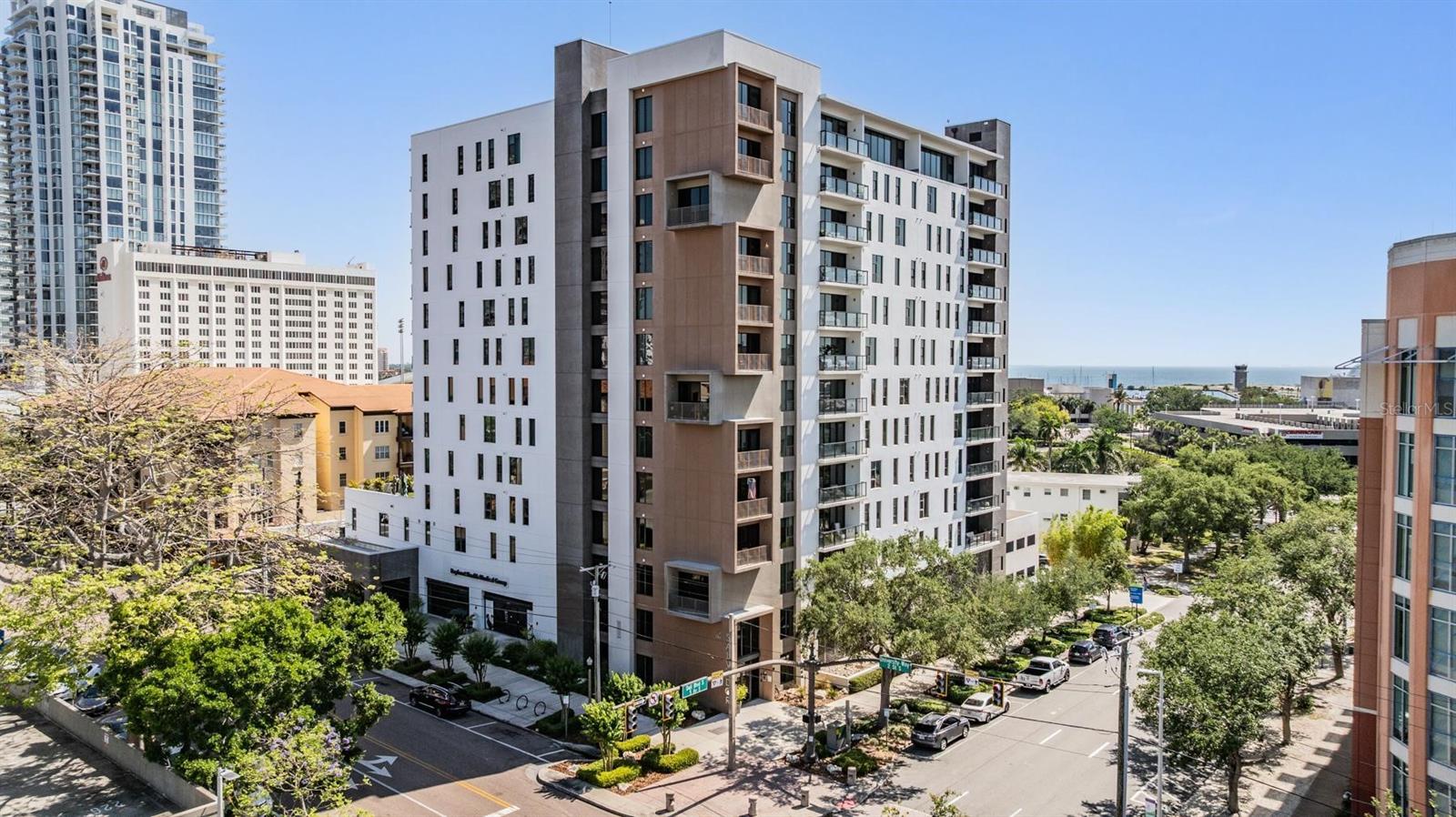 Image 62 of 66 For 199 Dali Boulevard 403