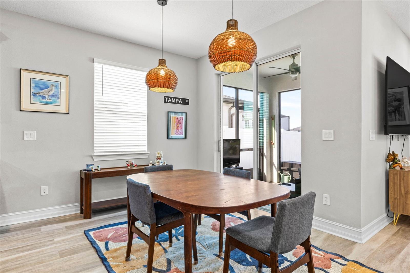 Listing photo id 9 for 34266 Radley Way