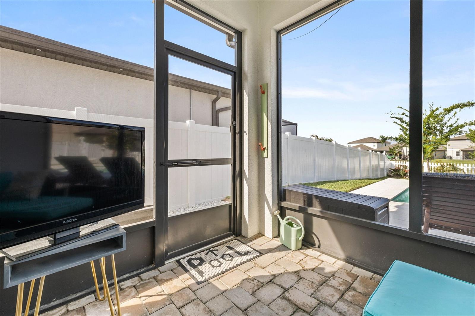 Listing photo id 29 for 34266 Radley Way