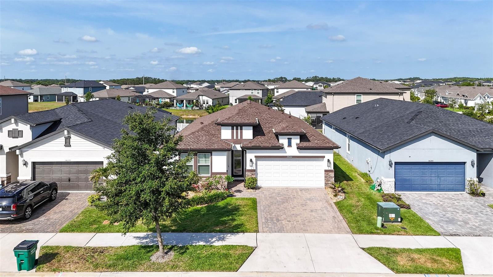 Listing photo id 37 for 34266 Radley Way