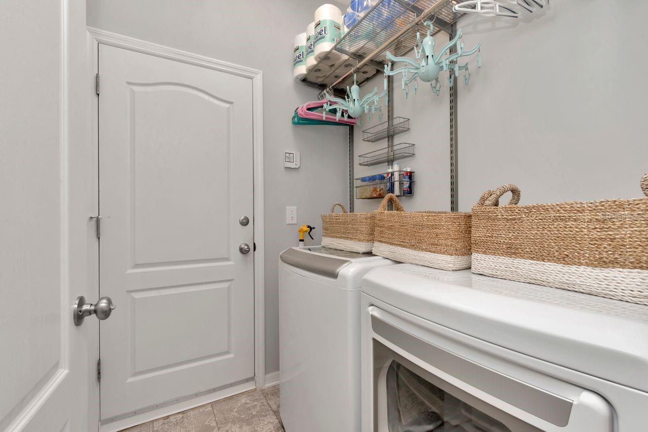 Image 10 of 26 For 2823 Banyan Hill Lane