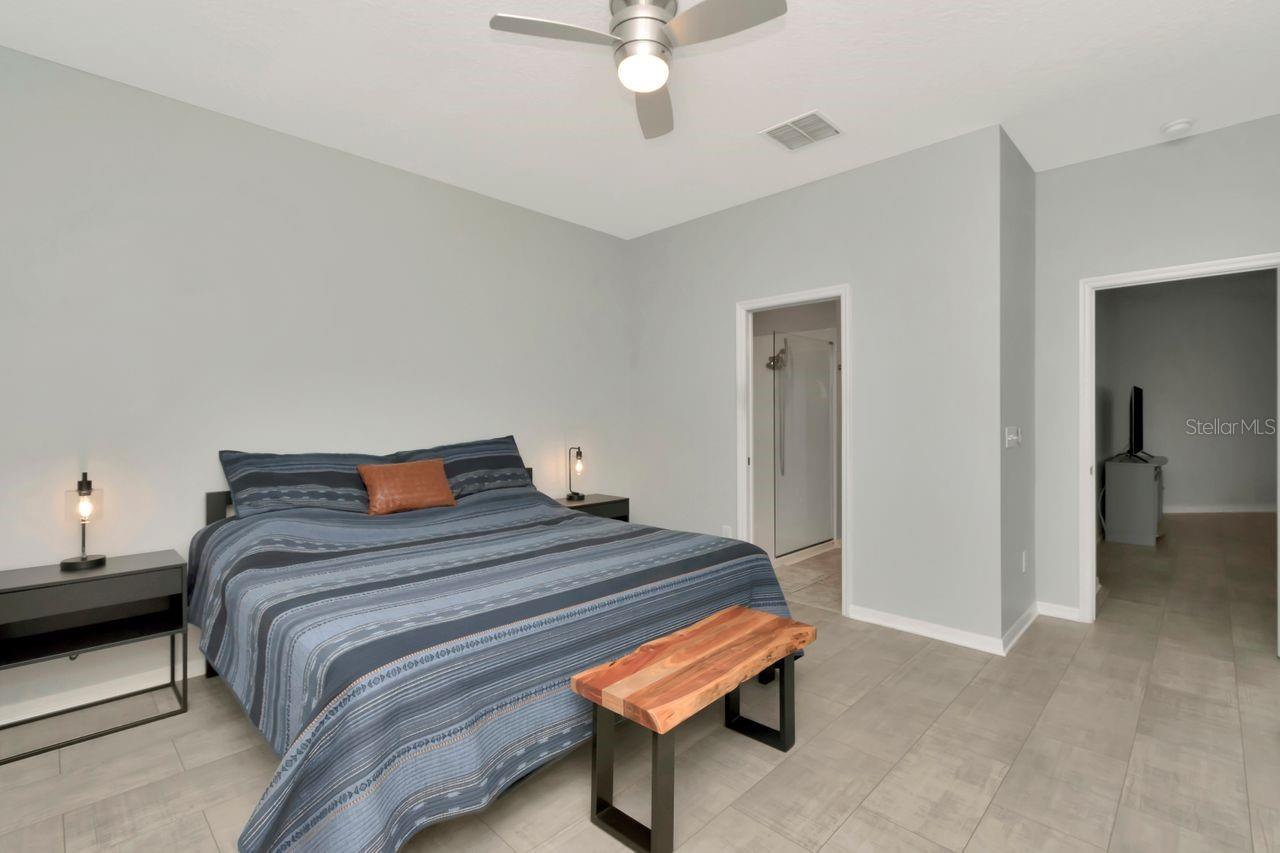 Image 11 of 26 For 2823 Banyan Hill Lane
