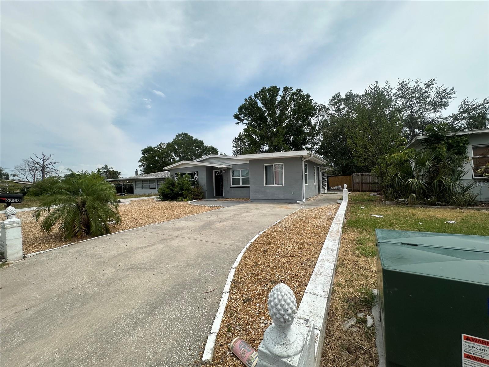 Image 24 of 25 For 6710 Hibiscus Avenue S