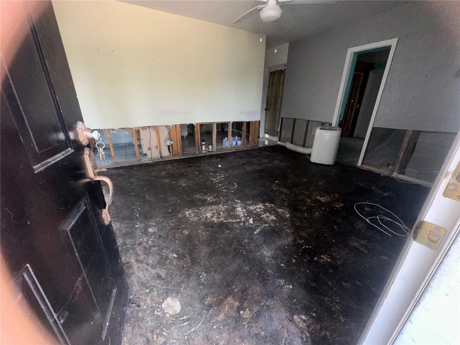 Image 5 of 25 For 6710 Hibiscus Avenue S