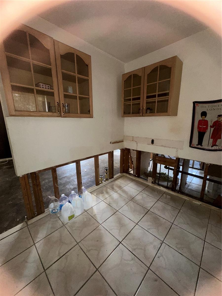 Image 9 of 25 For 6710 Hibiscus Avenue S