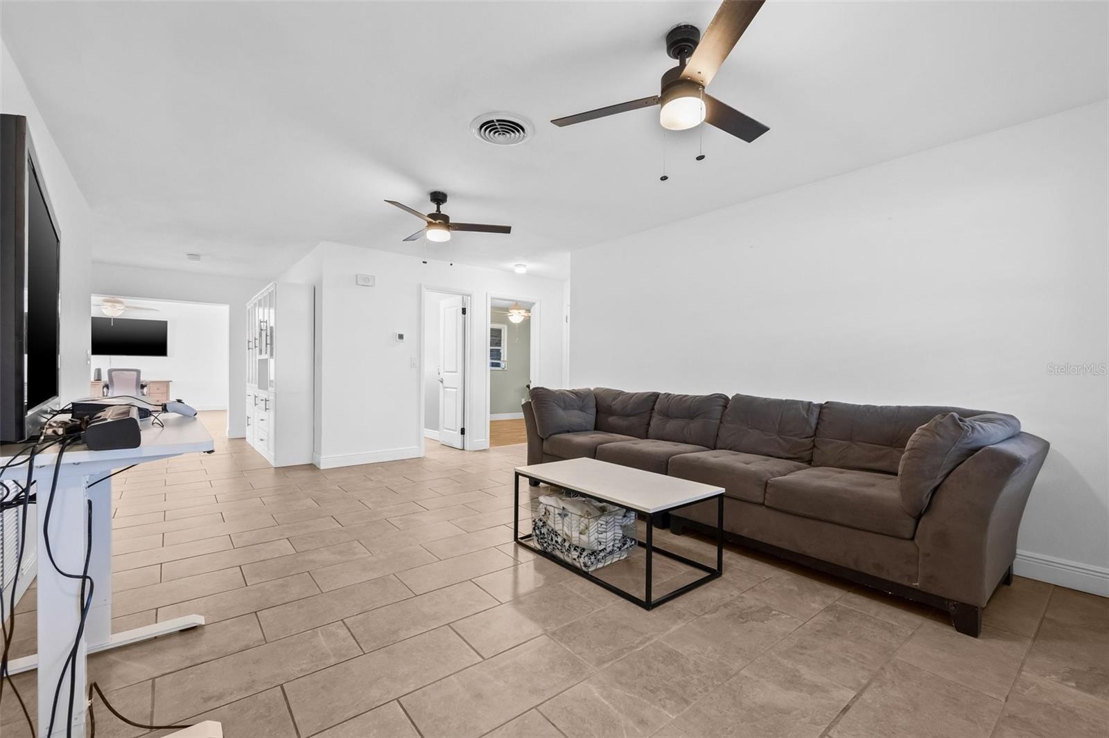 Image 6 of 24 For 5734 20th Avenue N