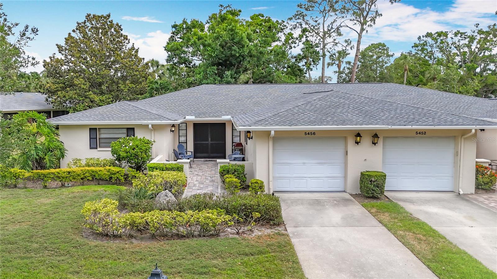 Image 4 of 52 For 5456 Fairway Bend Drive