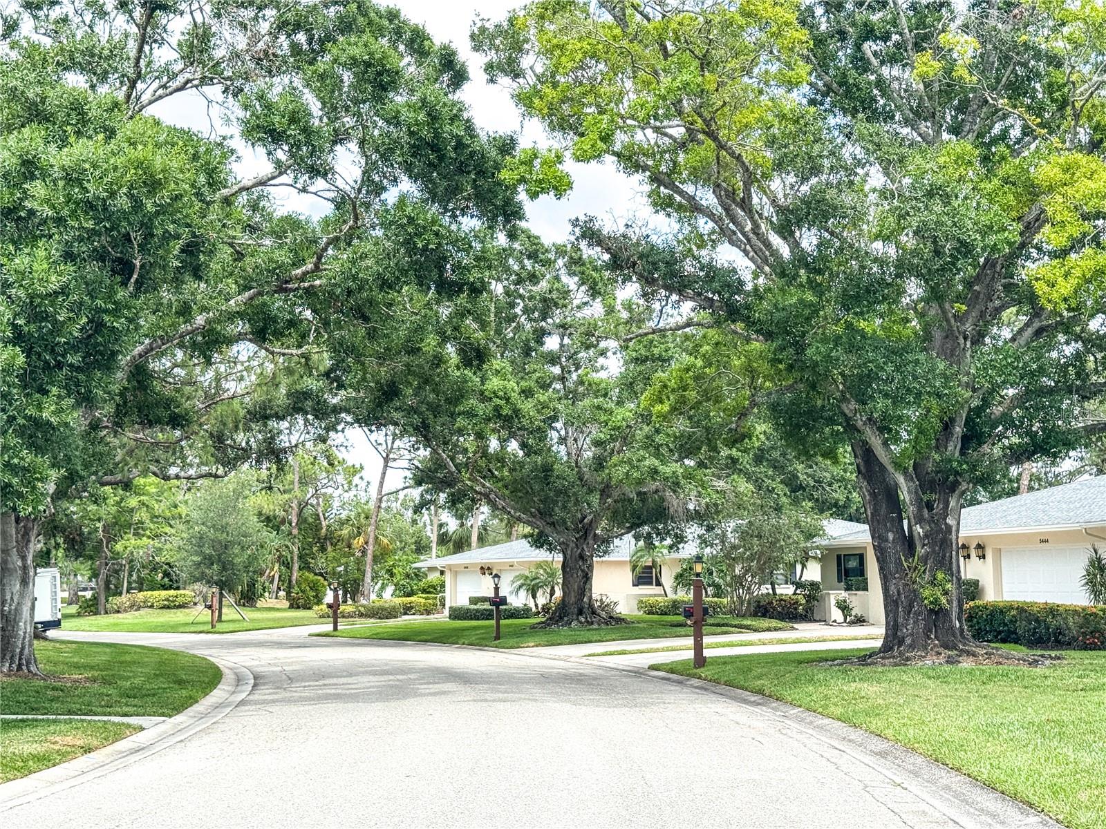 Image 51 of 52 For 5456 Fairway Bend Drive