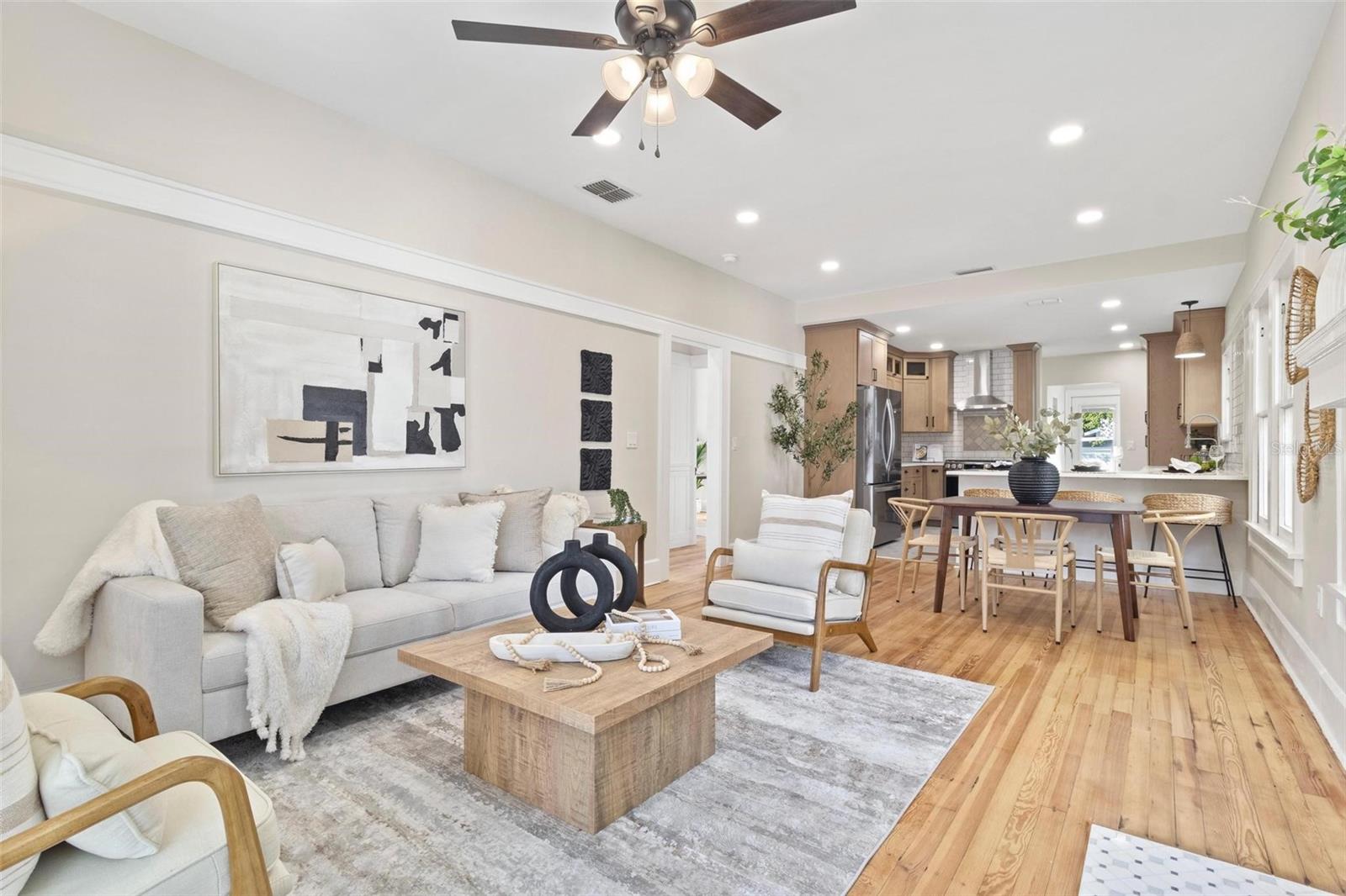 Image 6 of 28 For 235 11th Avenue Ne