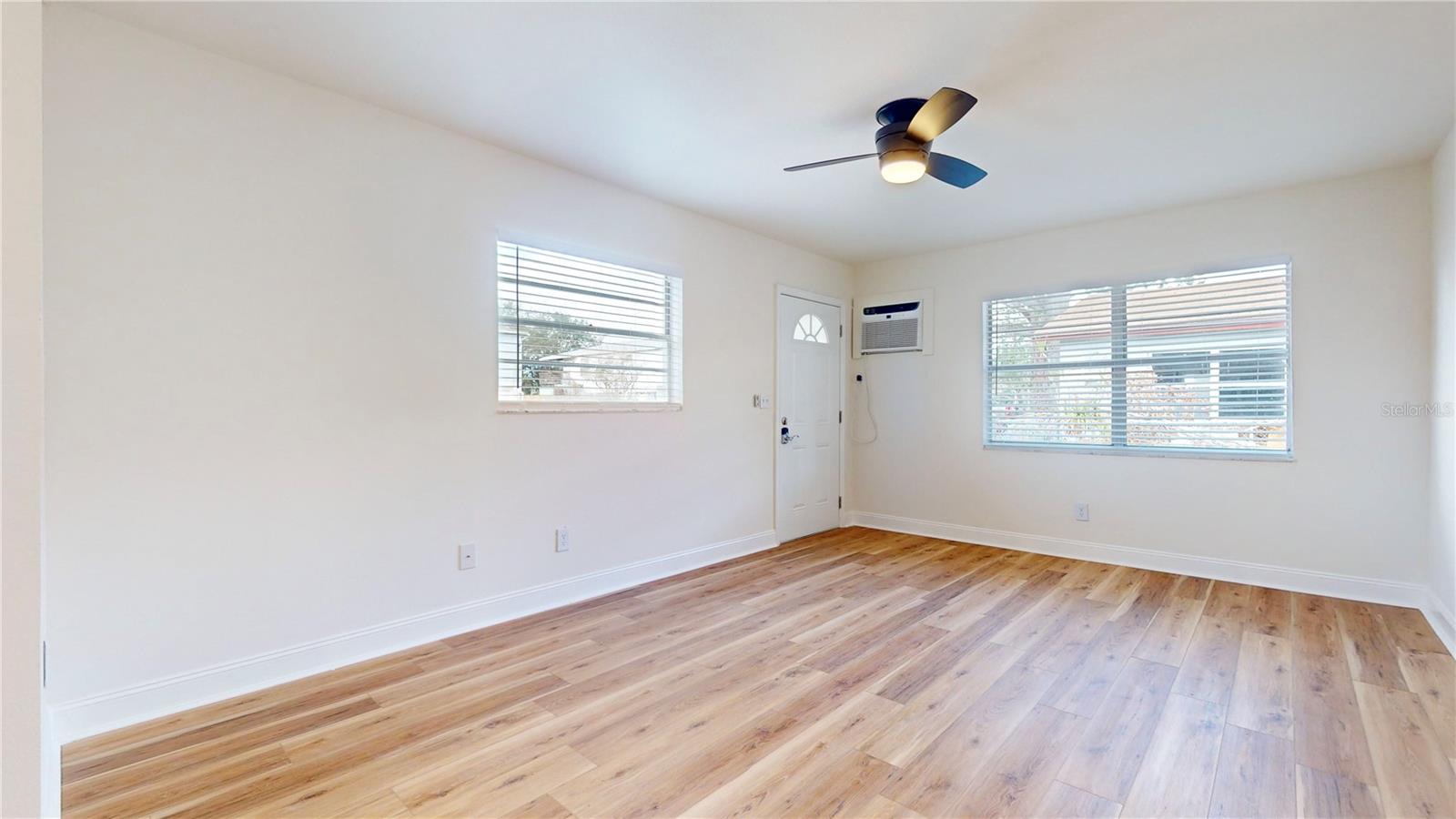Image 6 of 30 For 6710 Juanita Street