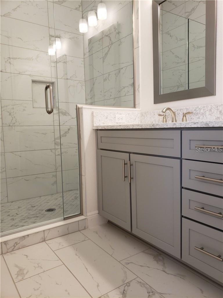 Image 10 of 17 For 9467 Mere Parkway