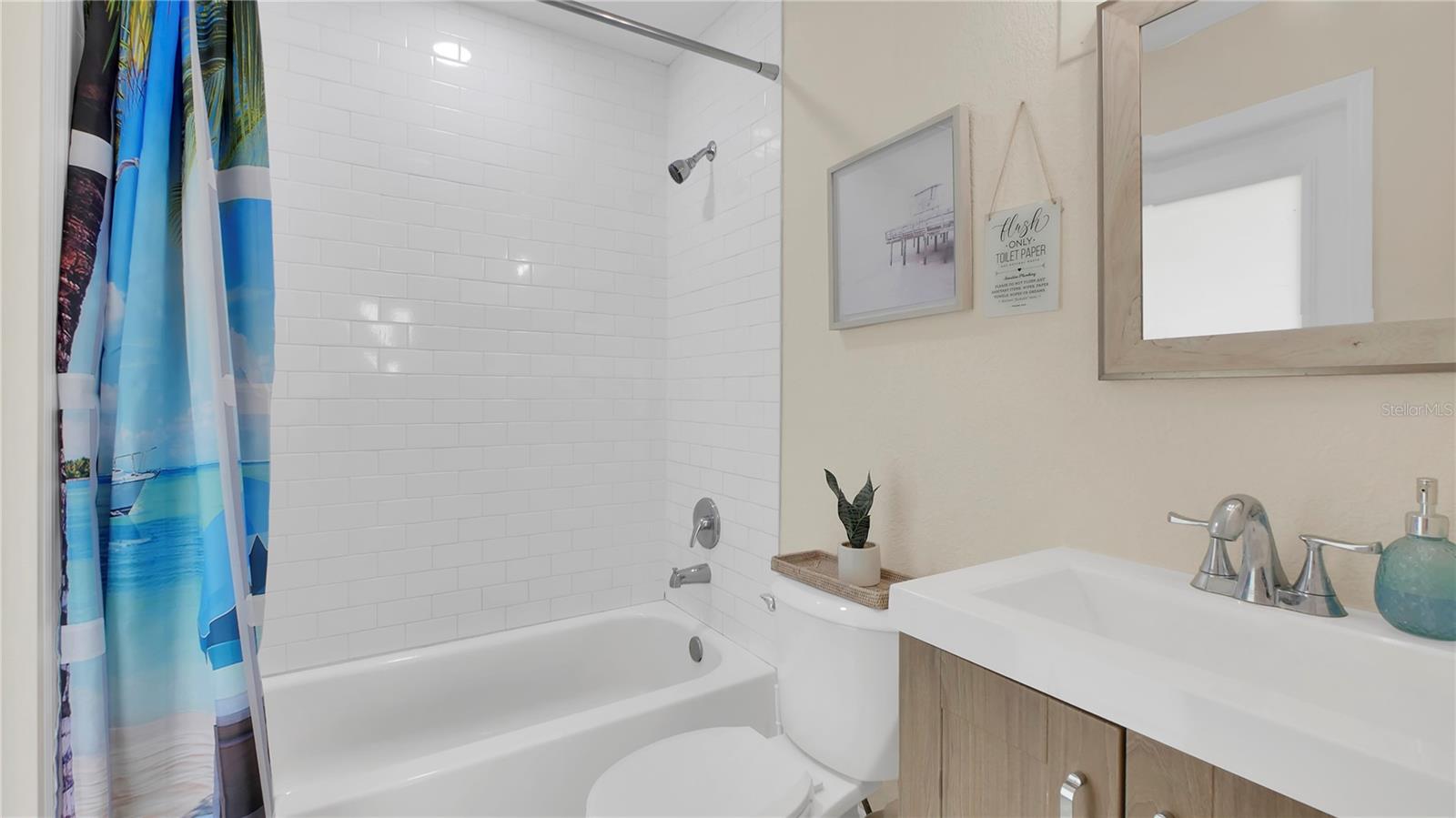 Image 18 of 25 For 1155 Stevenson Avenue