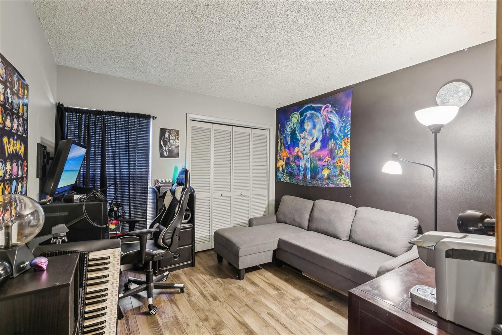 Image 20 of 32 For 11849 Cedarfield Drive
