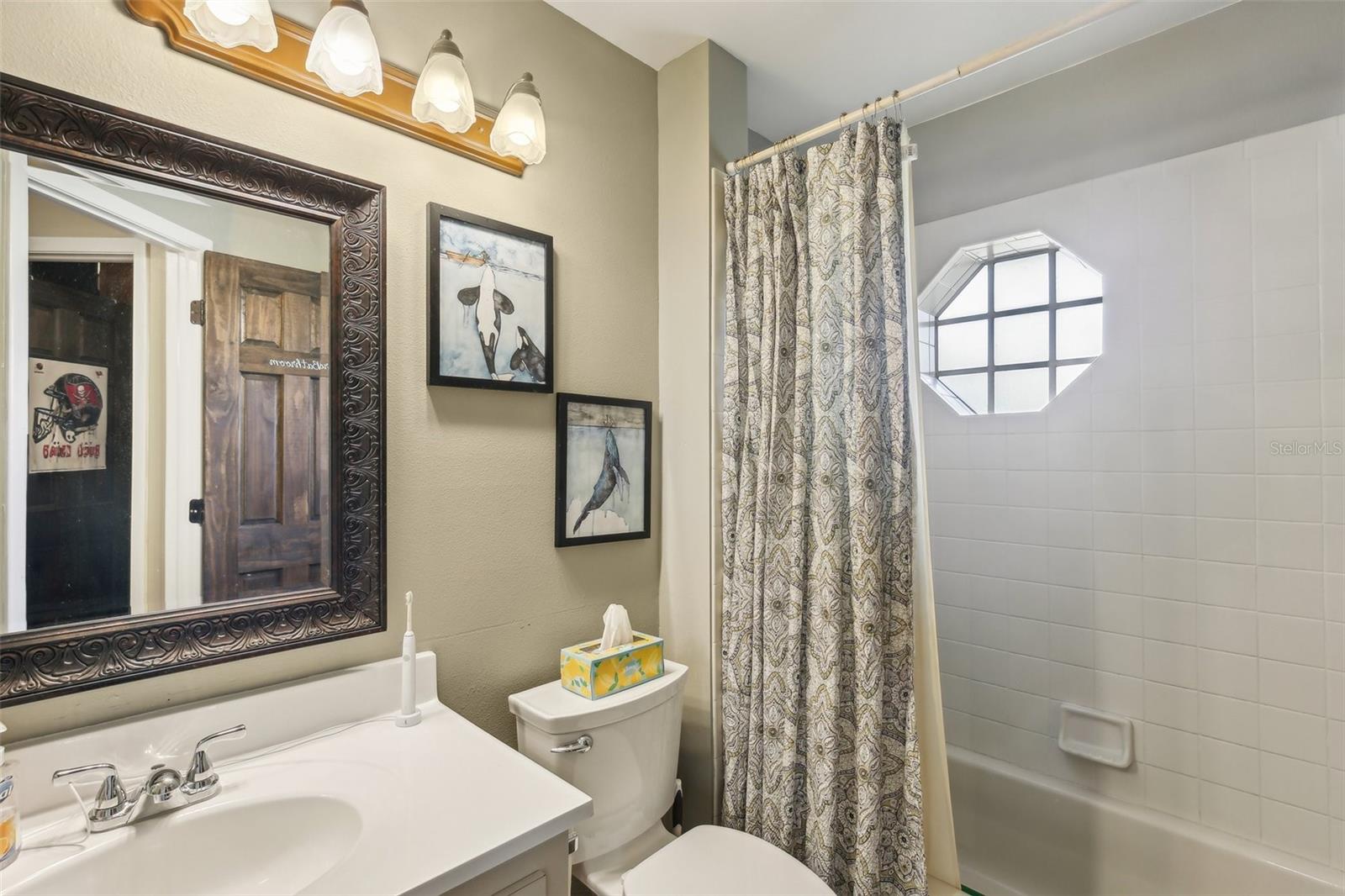 Image 25 of 32 For 11849 Cedarfield Drive