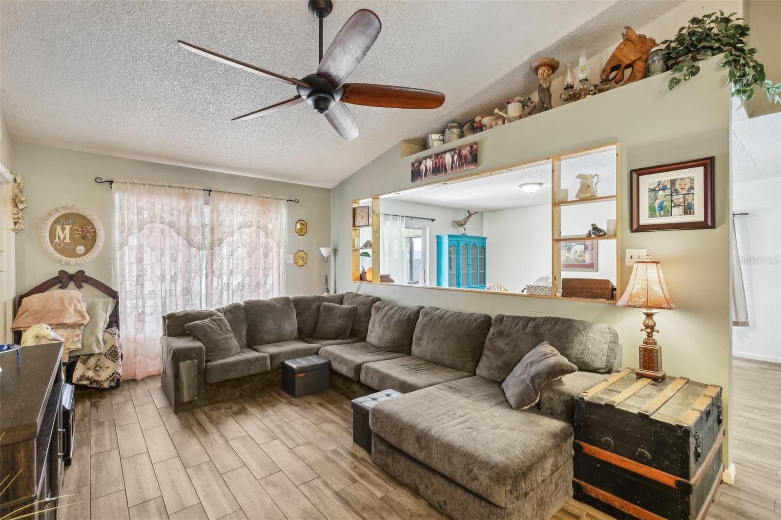 Image 5 of 32 For 11849 Cedarfield Drive