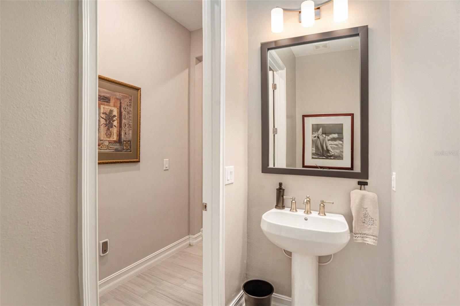 Image 33 of 42 For 4329 Barletta Court