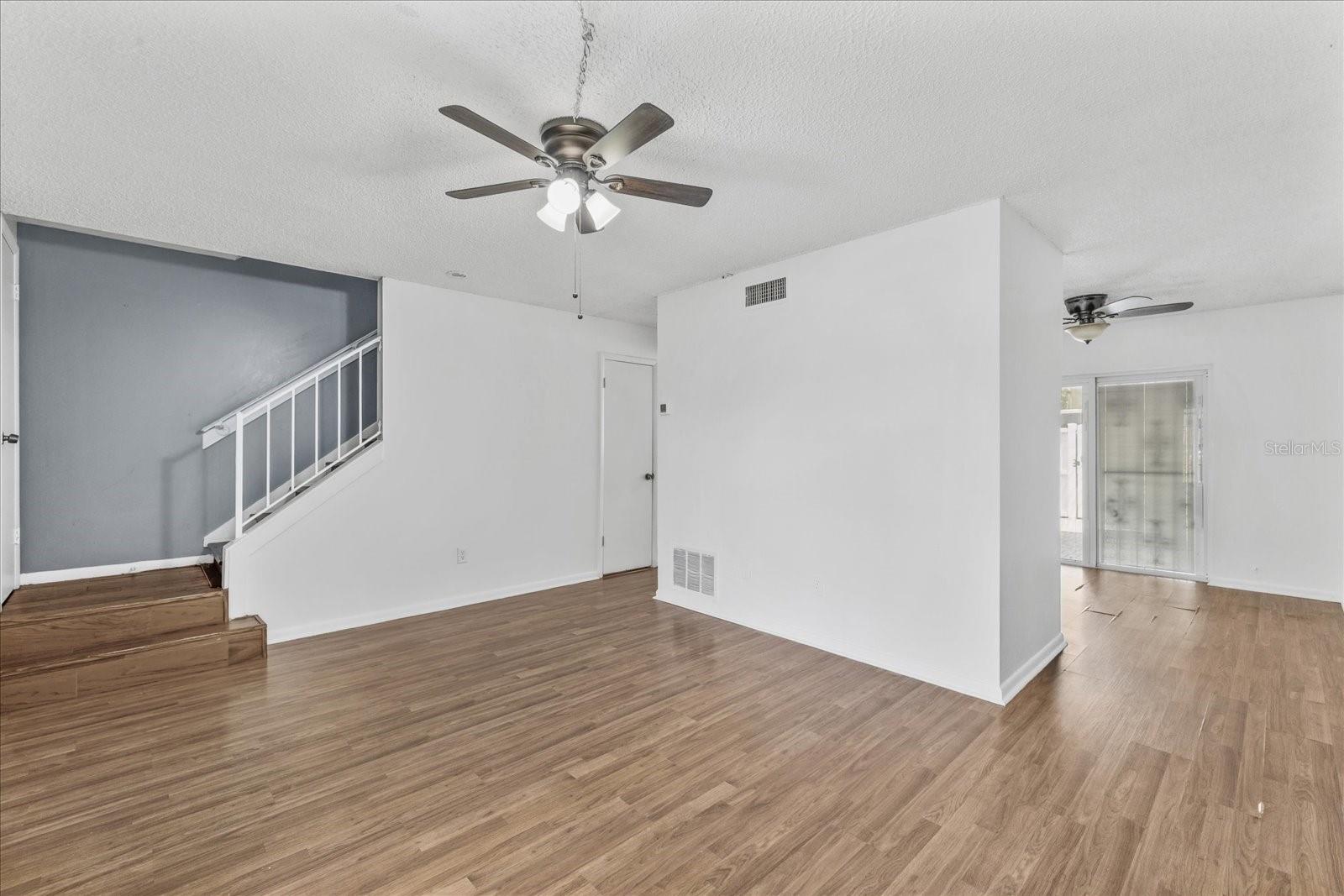 Image 7 of 17 For 7627 Deleon Court