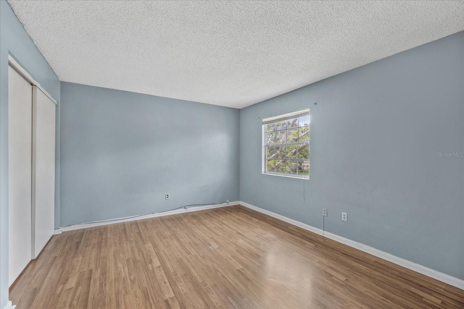 Image 9 of 17 For 7627 Deleon Court