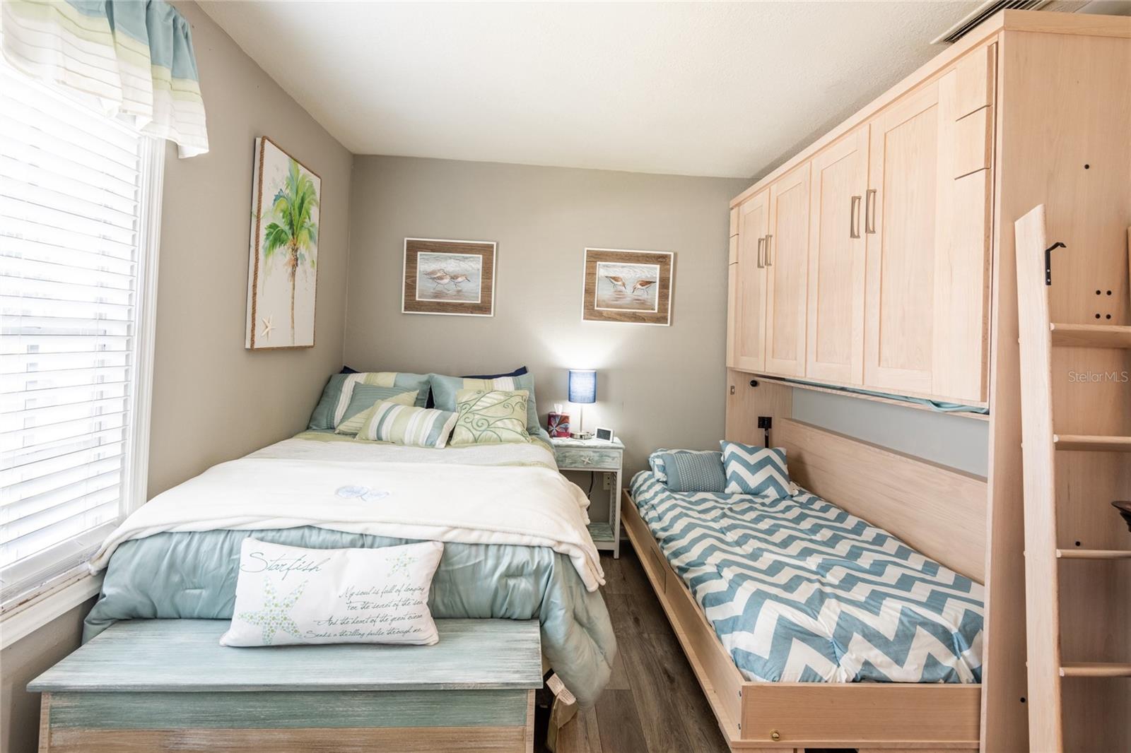 Image 20 of 69 For 5075 Starfish Drive Se A
