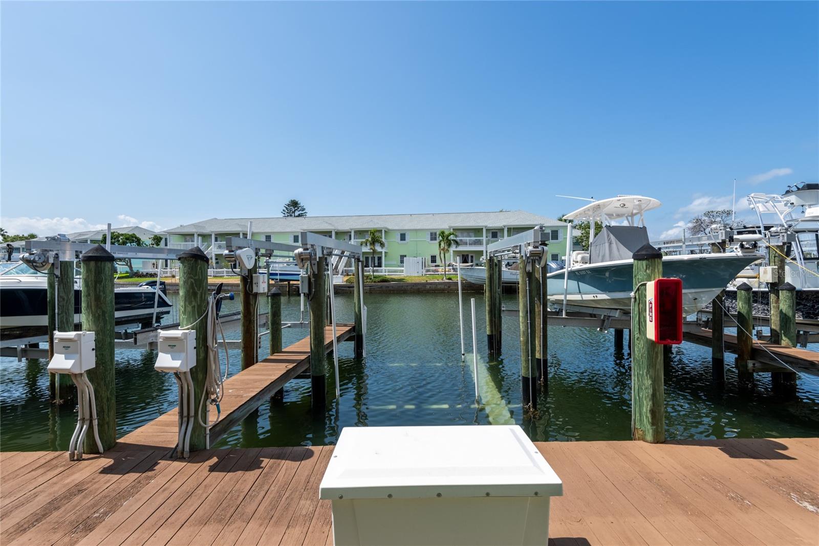 Image 34 of 69 For 5075 Starfish Drive Se A