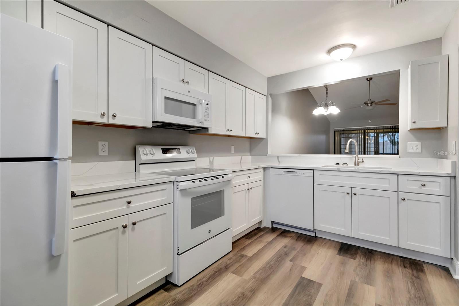 Image 13 of 31 For 2696 60th Avenue Terrace W 10