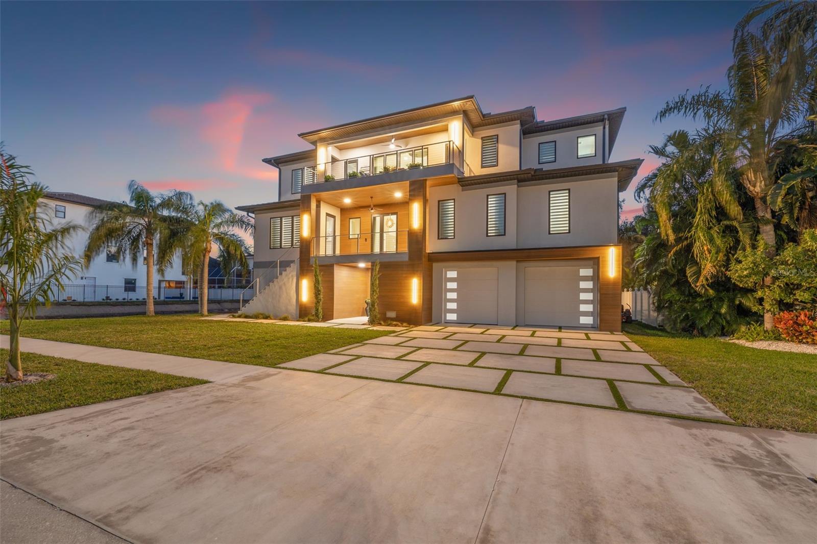 Details for 5964 Bayview Circle S, ST PETERSBURG, FL 33707