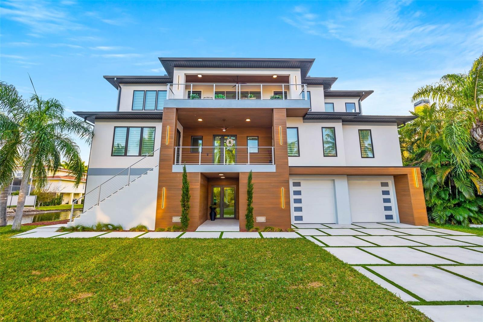 Image 7 of 93 For 5964 Bayview Circle S