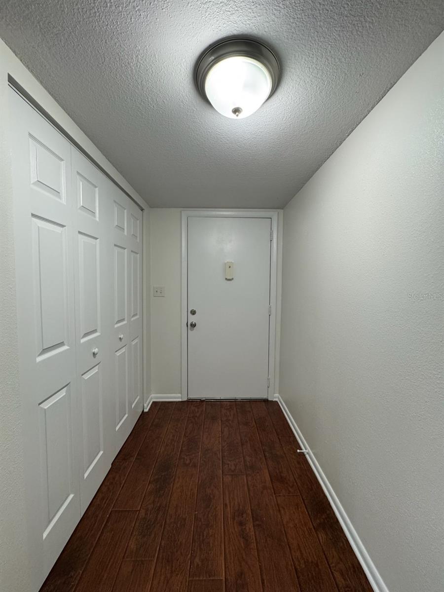 Image 2 of 15 For 568 Bahia Circle B