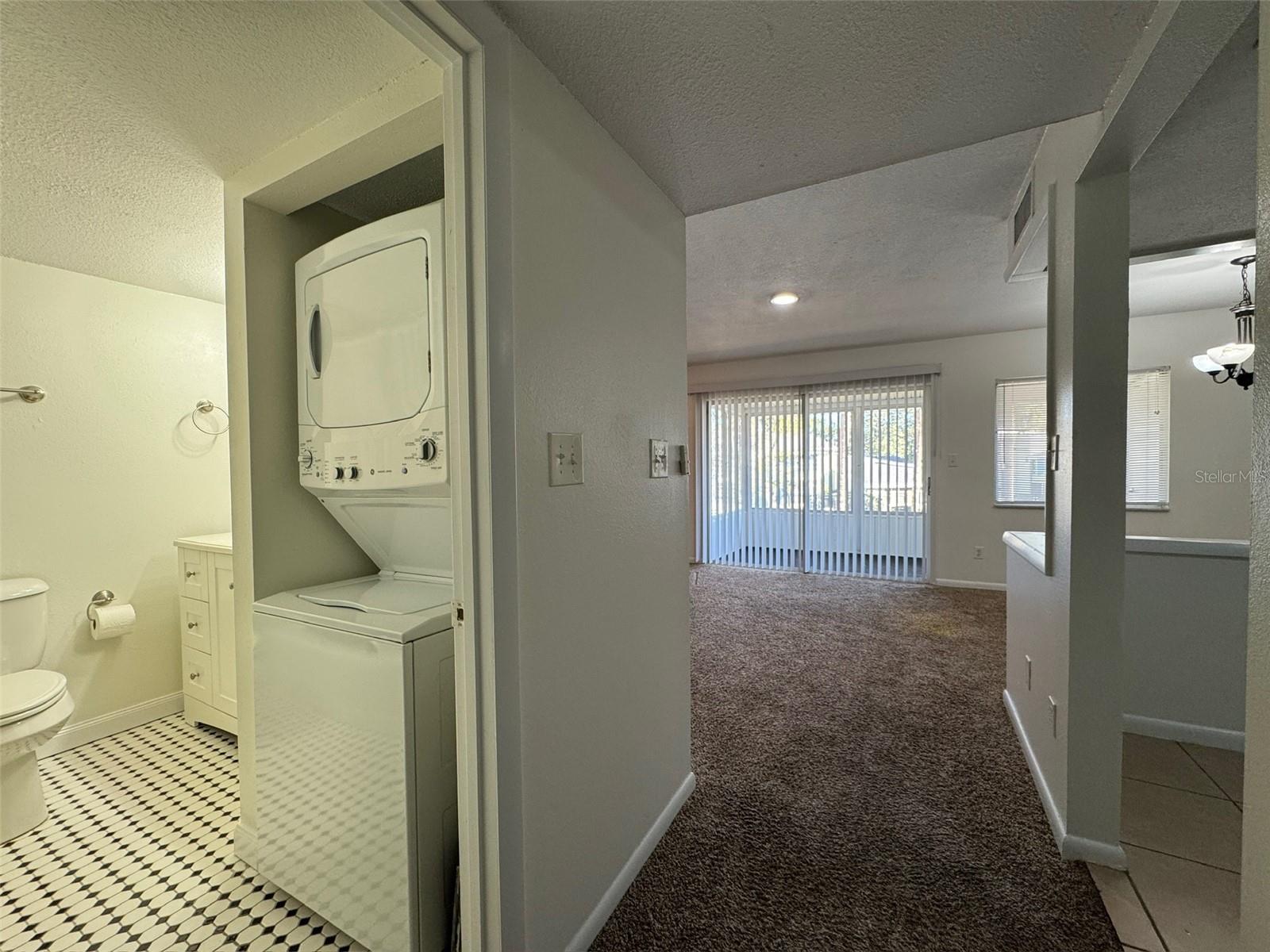 Image 3 of 15 For 568 Bahia Circle B