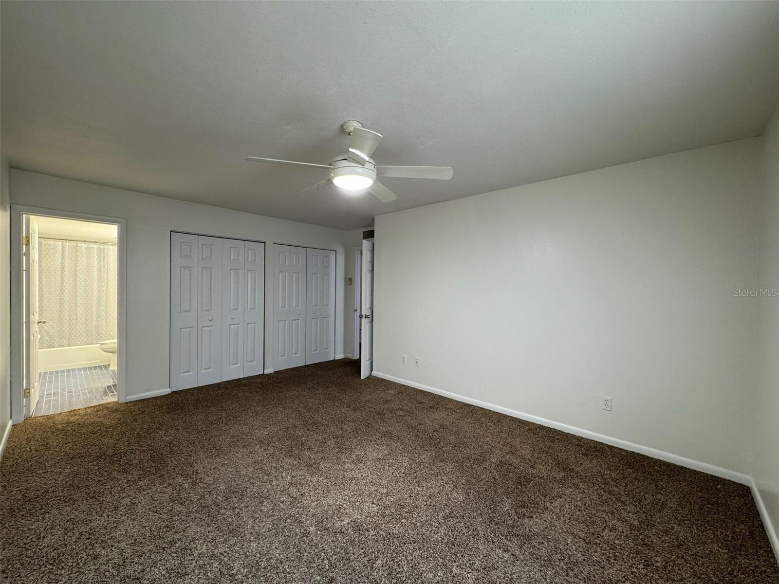 Image 5 of 15 For 568 Bahia Circle B