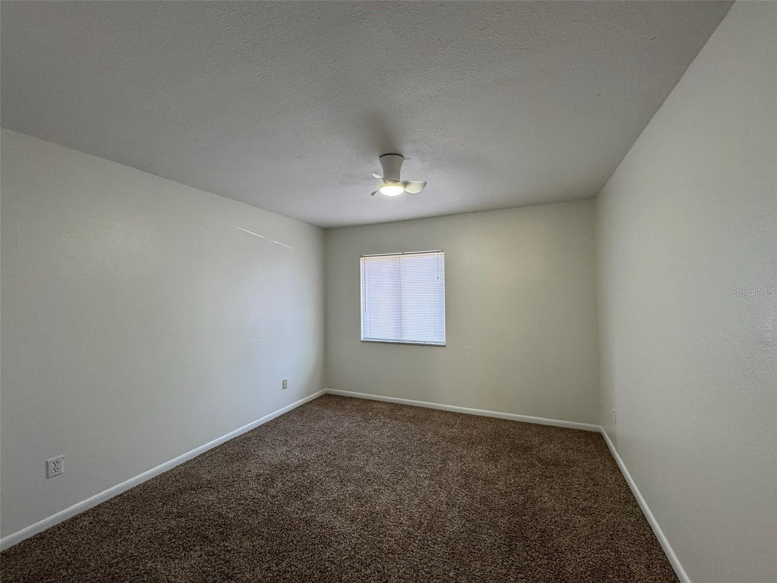 Image 7 of 15 For 568 Bahia Circle B