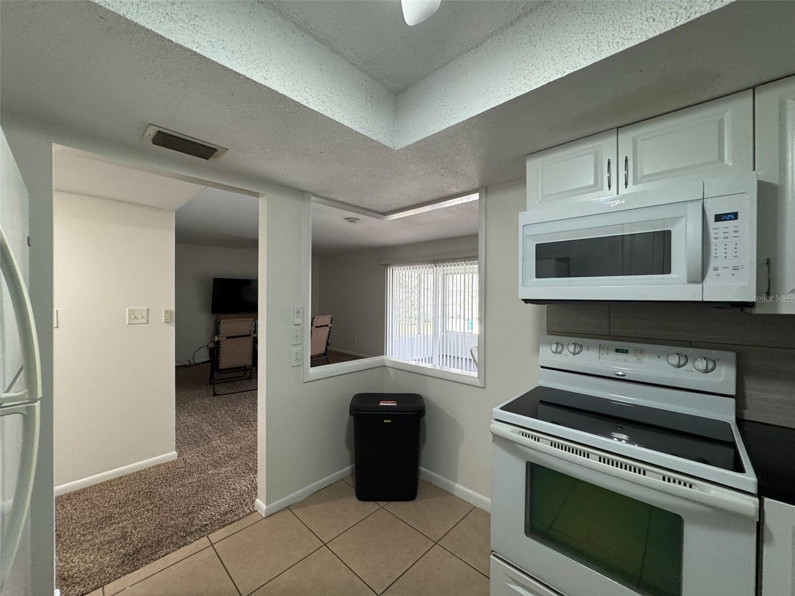 Image 9 of 15 For 568 Bahia Circle B