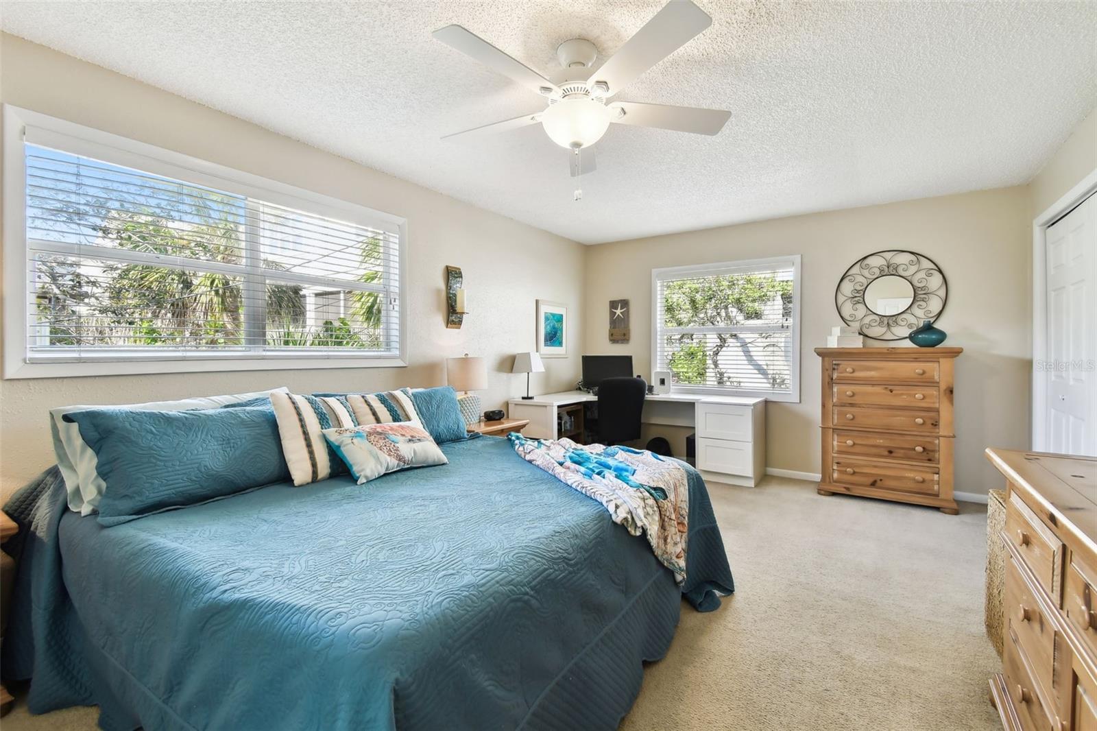 Listing photo id 9 for 616 2nd Street