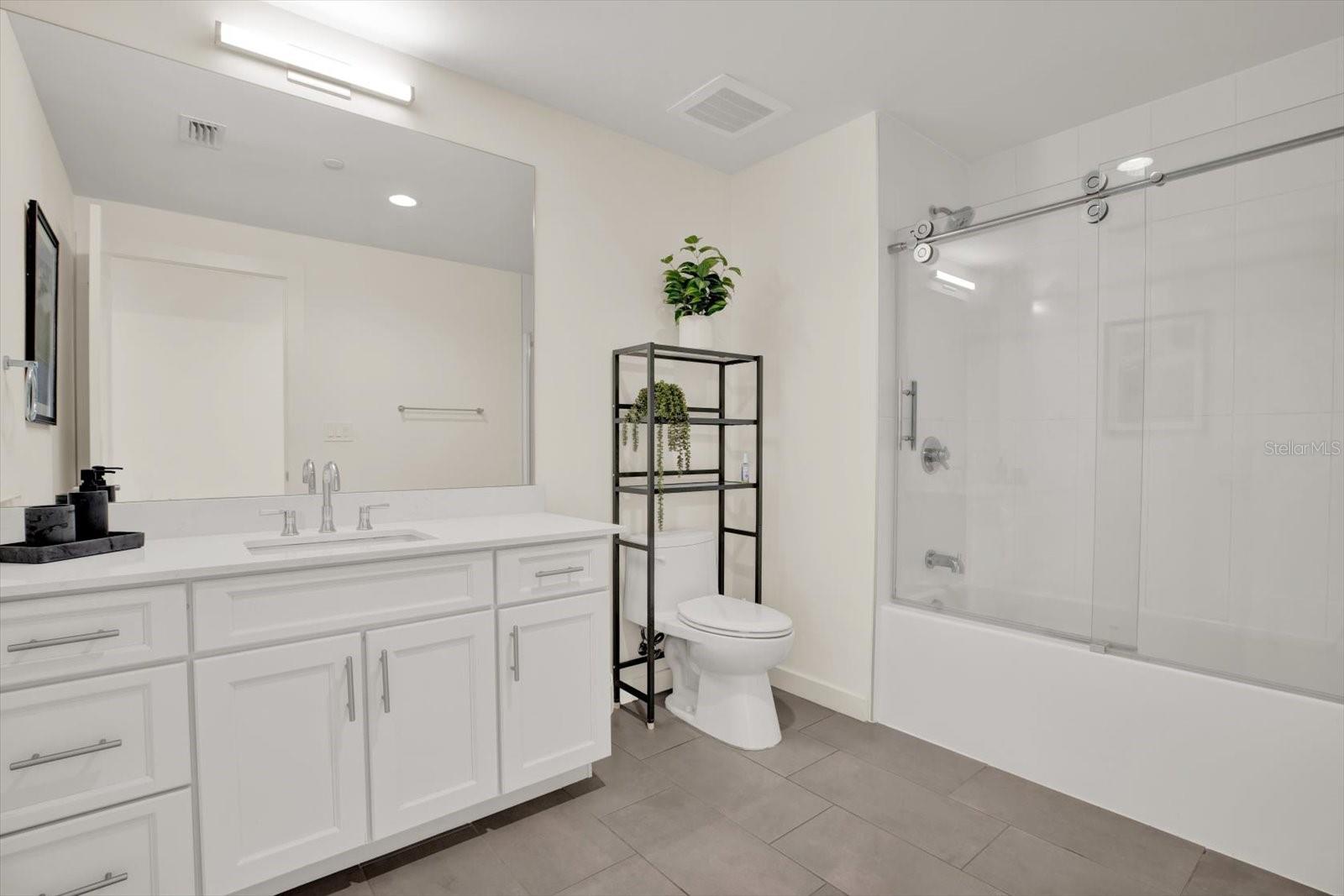 Image 21 of 39 For 920 Osceola Avenue 301