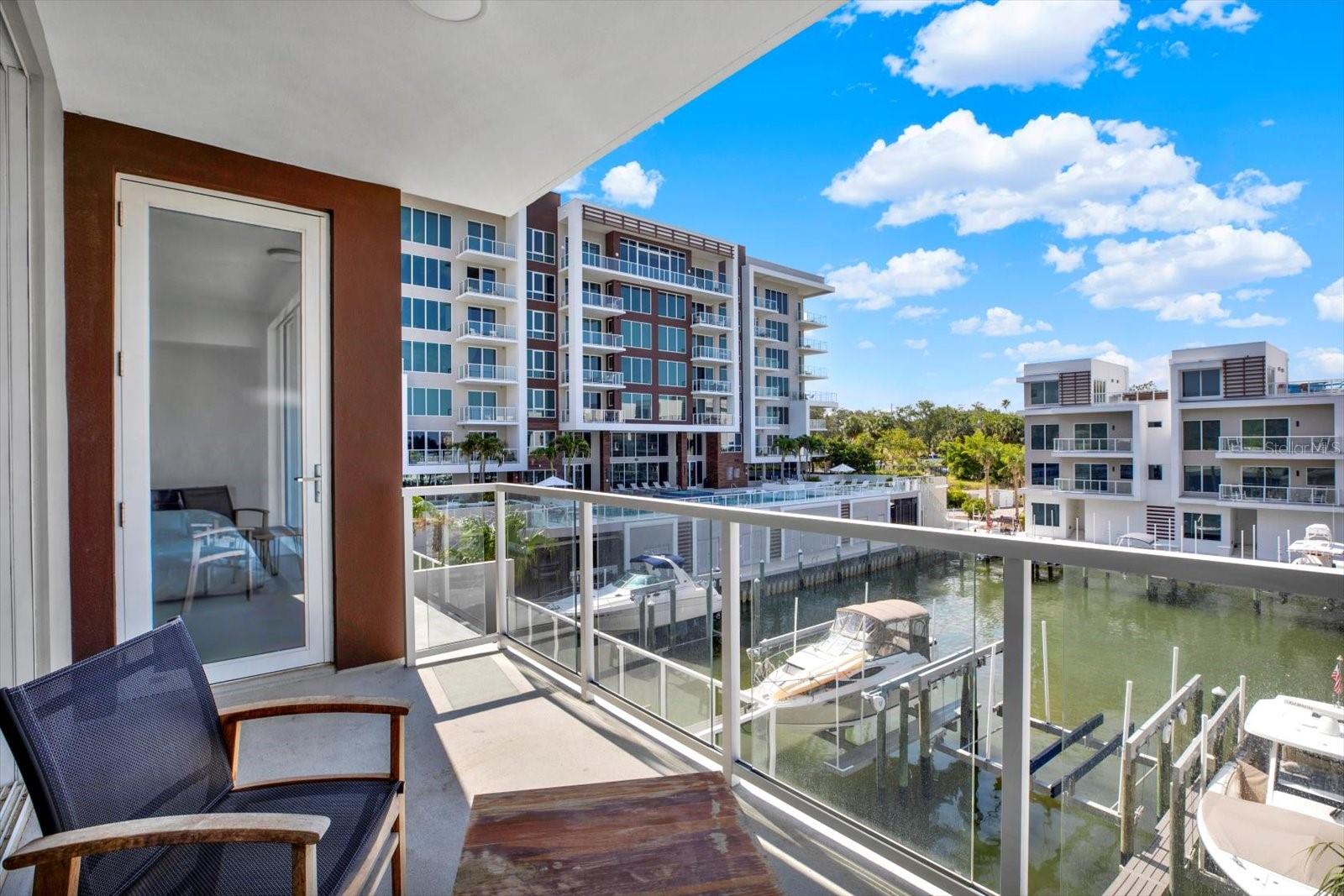 Image 3 of 39 For 920 Osceola Avenue 301