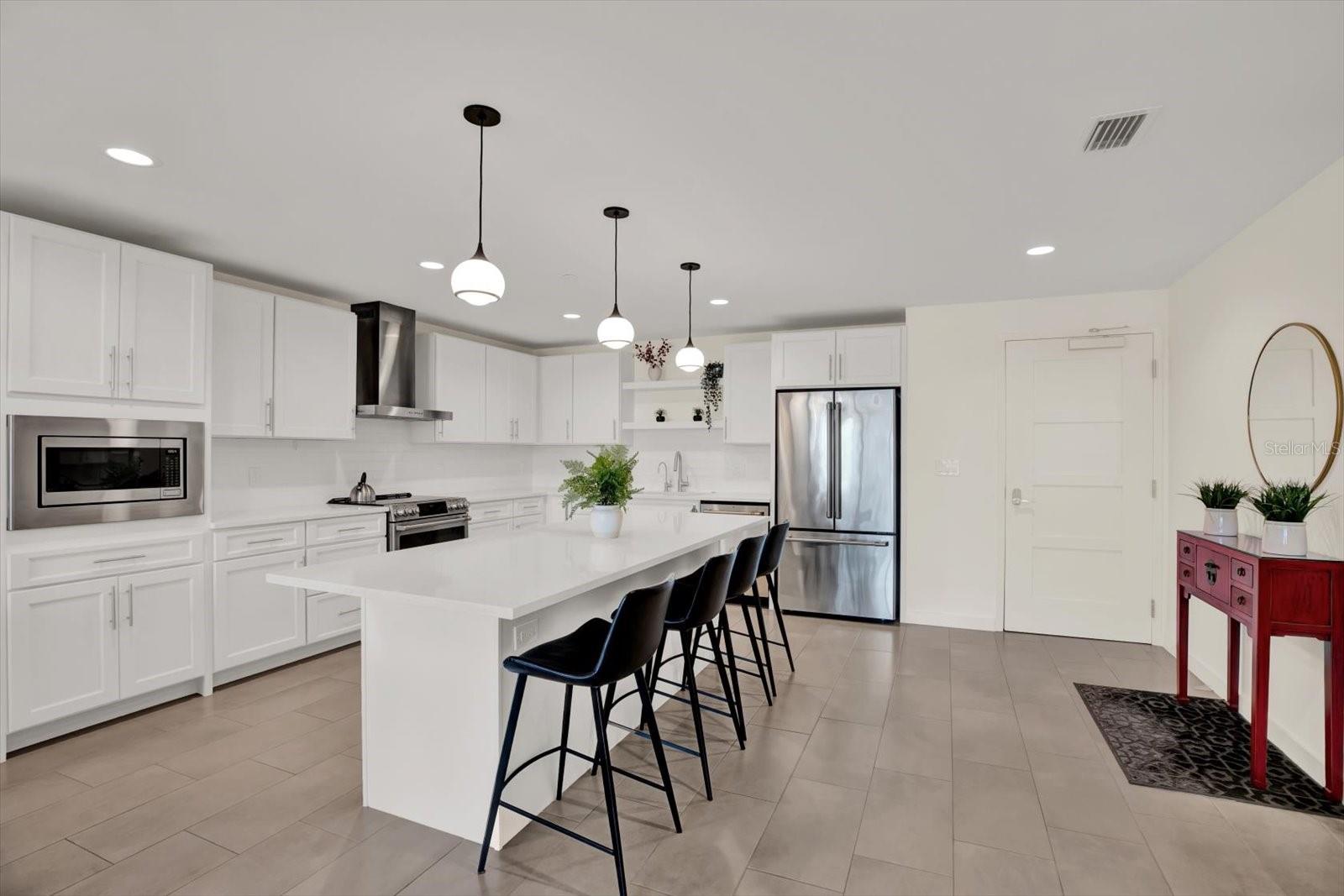 Image 8 of 39 For 920 Osceola Avenue 301