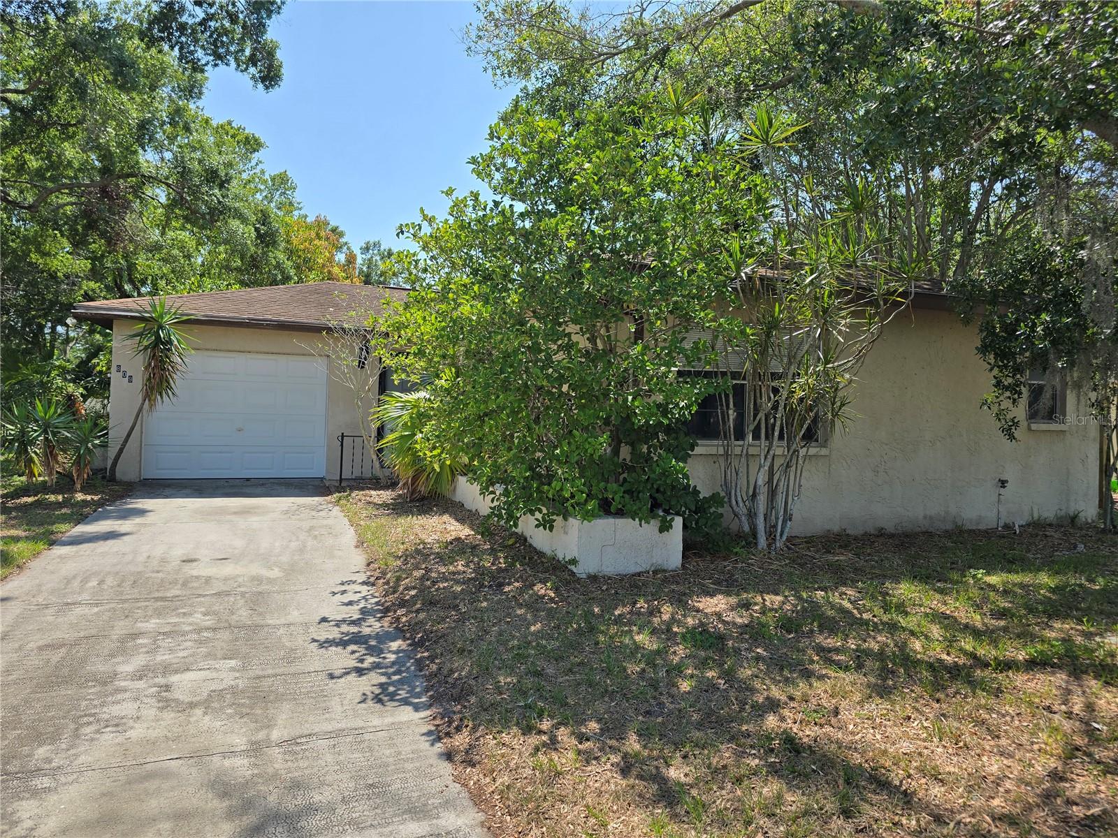 Details for 809 Green Valley Road, PALM HARBOR, FL 34683