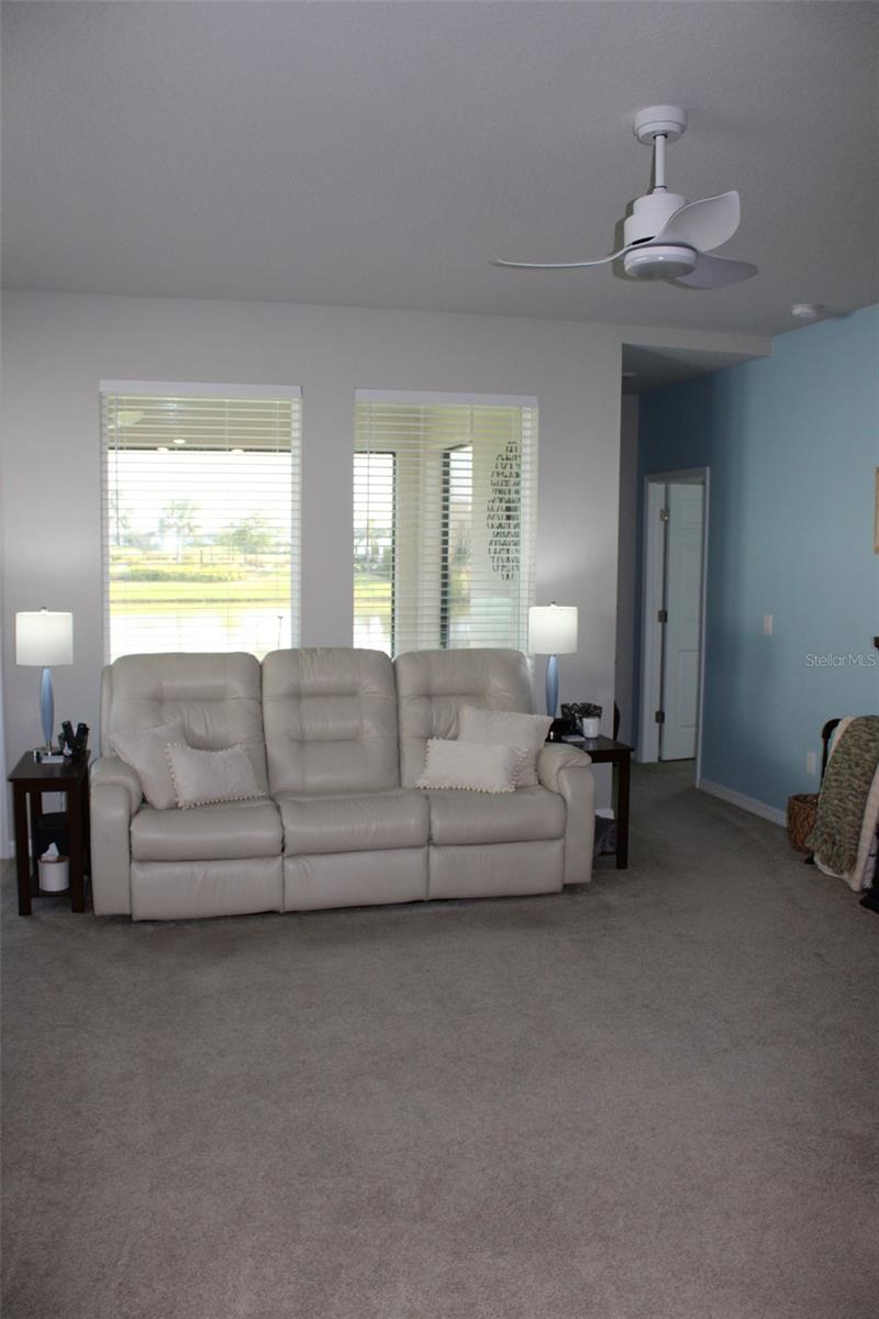 Image 16 of 24 For 8009 Trimbelle Terrace