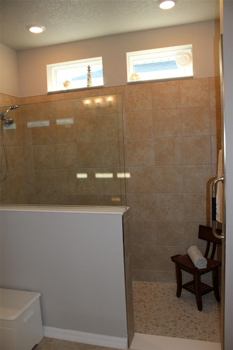 Image 20 of 24 For 8009 Trimbelle Terrace